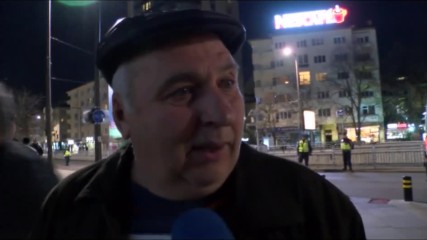 Чувалите с бюлетини започнаха да пристигат в НДК
