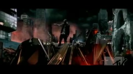 30 секунди от Lil Wayne Ft. Eminem - Drop The World Official Video 
