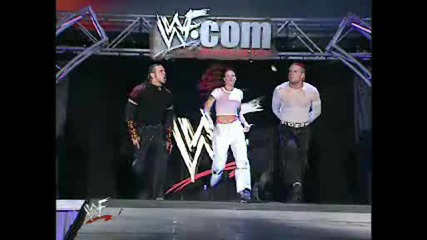 Wwe Raw - Hardy Boyz And Lita Vs Stone Cold Steve Austin, Tri