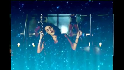 Miley cant Stay away ;; 