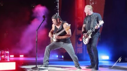 Metallica ⚡⚡ For Whom the Bell Tolls // Metontour Vancouver Bc 2017