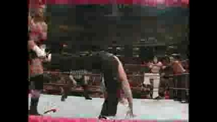 WWF RAW - Hardy Boyz & Lita vs. Stone Cold Steve Austin, Triple H & Stephanie McMahon