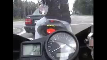 Yamaha R1 Turbo Vs Honda Vtr 1000