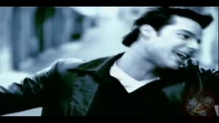 Ricky Martin - Mar 
