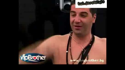 Vip Brother 3 - Саша пее патриотична песен