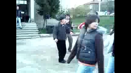 Vankata Igrae Ku4ek V Negu6evo