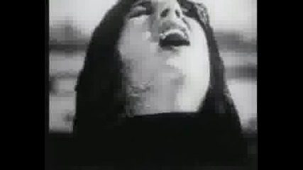 Guns N Roses - Welcome To The Jungle