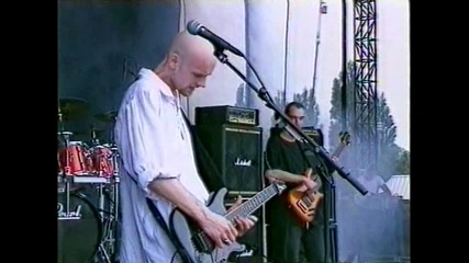 Within Temptation - Restless ( Live Dynamo Open Air 1998 ) 