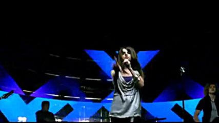 ♥2009♥ Selena Gomez ft. The Scene - Falling Down