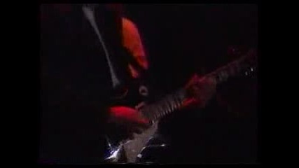 Al Di Meola - Kiss My Axe (live)