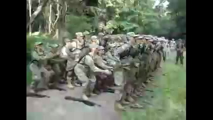 Войнишки танц Oompa Lompa 