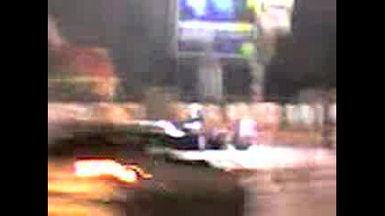 F1