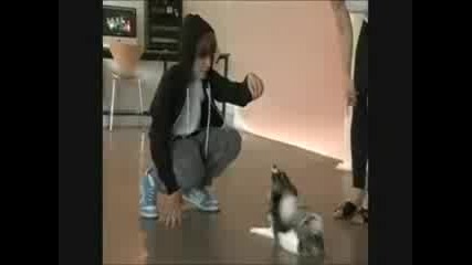 justin bieber and caitlin beadles - teenage dream