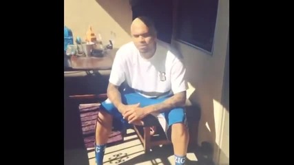 Chris Brown Als Ice Bucket Challenge - -ice Bucket Challenge-