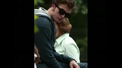 Robert Pattinson in Central Park New York,  30 June 2009