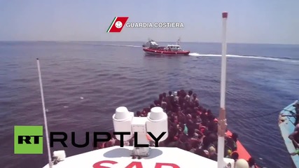 Libya: 888 migrants picked up by Italian coast guard