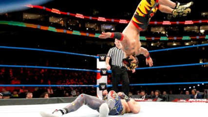 Kalisto, Gran Metalik & Lince Dorado deliver a triple moonsault: Royal Rumble 2018 Kickoff Match