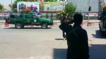 Въоръжени нападнаха сграда на афганистанската телевизия