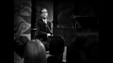 Tom Lehrer - Poisoning Pigeons In The Park 
