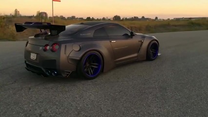 Злобно тунингован Нисан Скайлайн Gt-r R35