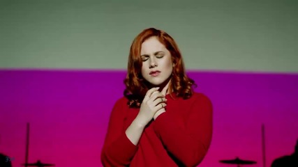 Много силна песен! 2o13 | Katy B - Crying For No Reason ( Официално Видео ) + Превод