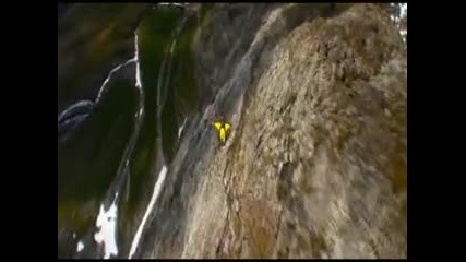Wingsuit - бейз джъмпинг