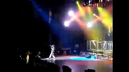 Lil Wayne Performing Im Me On His I Am Music Tour