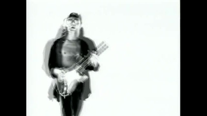 Scorpions - Under The Same Sun