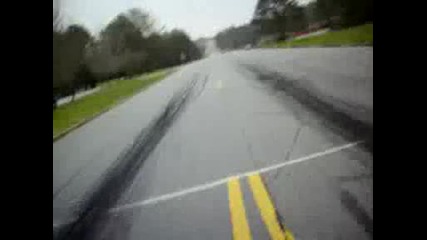 Suzuki Gsxr 1000 & Kawasaki Zx10r Drag Race