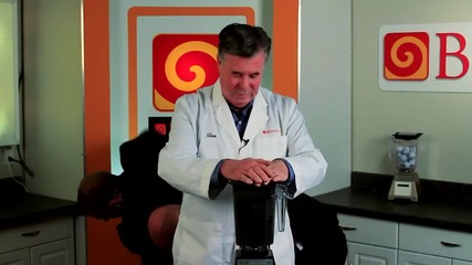 Will It Blend - iphone 4 Crash Test