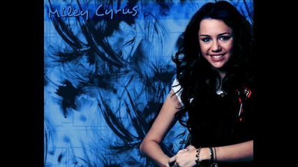 Selena Gomez & Miley Cyrus Pics