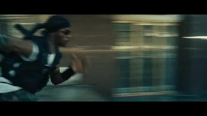 David Belle - Добър паркур[ сцена от филма Предградие 13 ]