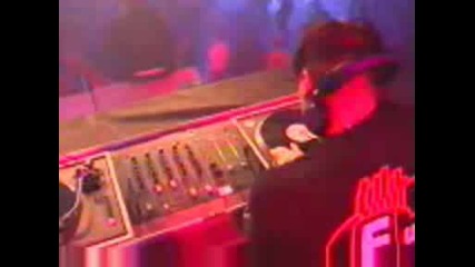 F.u.h.d - Serial Killers (thunderdome 98 terror zaal)