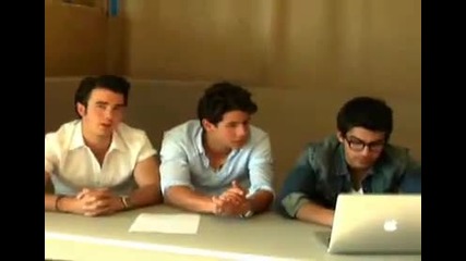 Jonas Brothers Live Chat 4_28_10 part 2