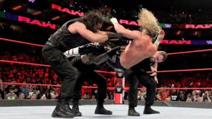 The Shield vs. Braun Strowman, Drew McIntyre & Dolph Ziggler: Raw, Oct. 15, 2018