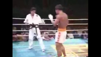 Taekwon-do Itf Vs Muay Thai-без удари в лицето!!!