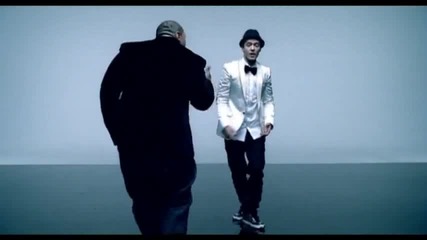 Timbaland - Carry Out (feat. Justin Timberlake) 
