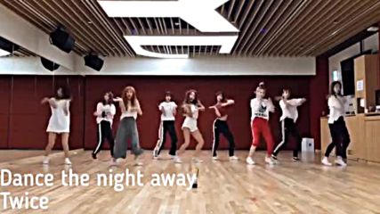 Random Kpop dance challenge mirrored