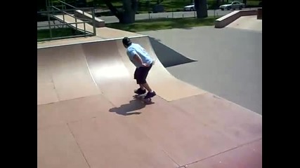 Fat kid dies skateboarding!.(almost)