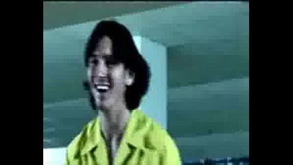 Messi Vs Xavi - Predator Vs F50