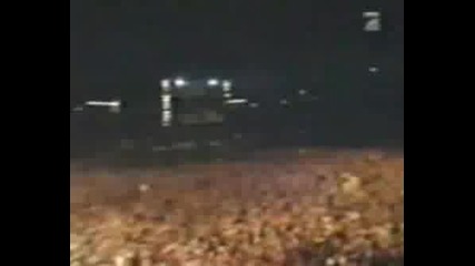 Robbie Williams - Angels [live At Net Aid].avi