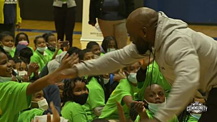 WWE supports St. Louis communities during Royal Rumble Week