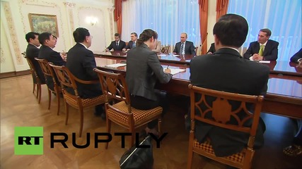 Russia: Putin thanks BRICS representatives for "new format of cooperation"