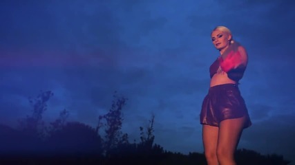 Xhesika Ndoj ft. Ardit Celepia - Loca Loca (official Video Hd)
