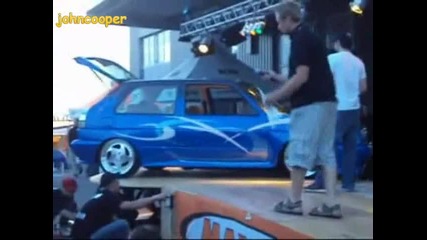 Vw Golf 2 Rally Събира Погледите 
