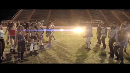 Jonas Brothers - Pom Poms ( Официално Видео )