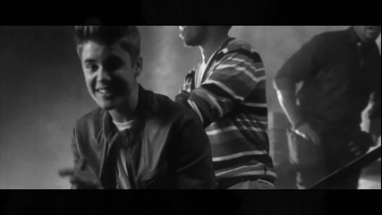Justin Bieber - Fa La La