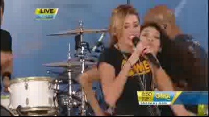 Miley Cyrus 