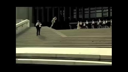 Le Parkour - Freerunning Stunts 