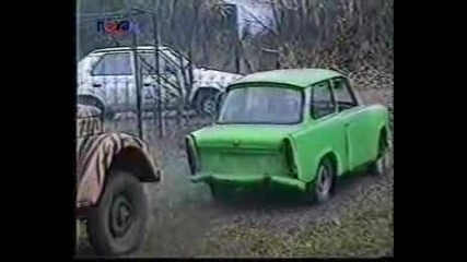 Забавната Галерия - Trabant vs. Aro Ims - клипчета смешни видео клипове забавни 